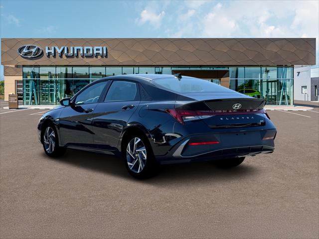 2025 Hyundai Elantra Hybrid SEL Sport