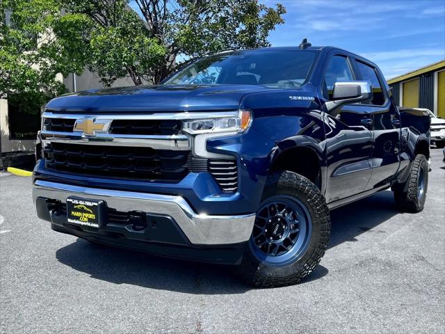 2022 Chevrolet Silverado 1500 4WD Crew Cab Standard Bed LT