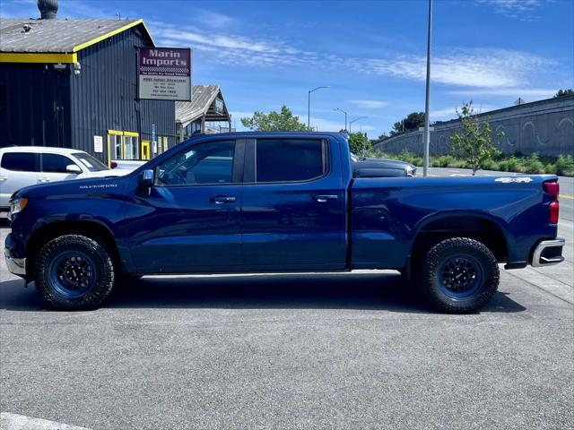 2022 Chevrolet Silverado 1500 4WD Crew Cab Standard Bed LT