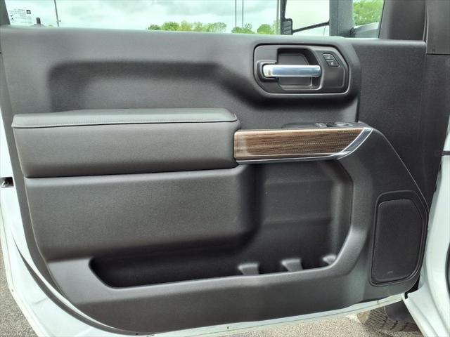 2022 Chevrolet Silverado 3500HD 2WD Regular Cab Long Bed LT