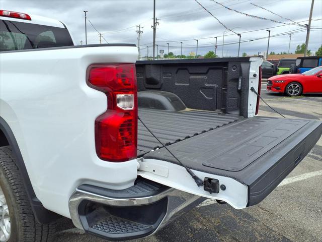 2022 Chevrolet Silverado 3500HD 2WD Regular Cab Long Bed LT
