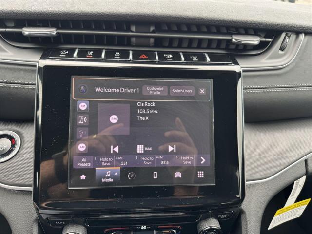 2026 Jeep Grand Cherokee Laredo 4x2