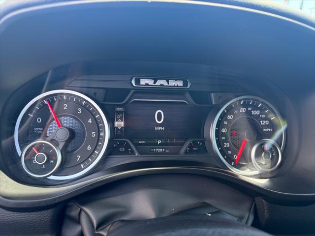 2025 Ram 1500 Big Horn Crew Cab 4x4 5'7" Box