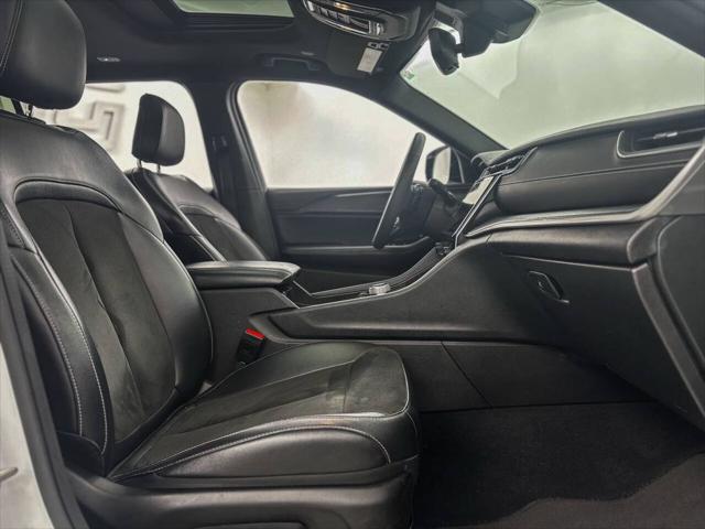 2024 Jeep Grand Cherokee L Altitude X 4x4