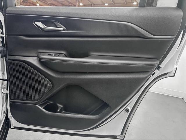 2024 Jeep Grand Cherokee L Altitude X 4x4