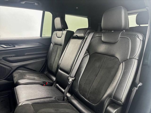 2024 Jeep Grand Cherokee L Altitude X 4x4