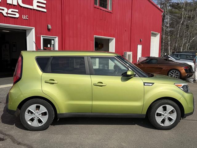 2016 Kia Soul Base