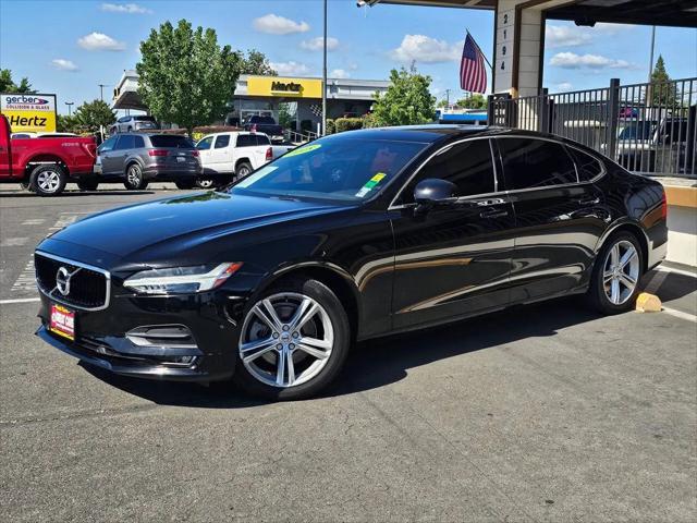 2018 Volvo S90 T5 Momentum