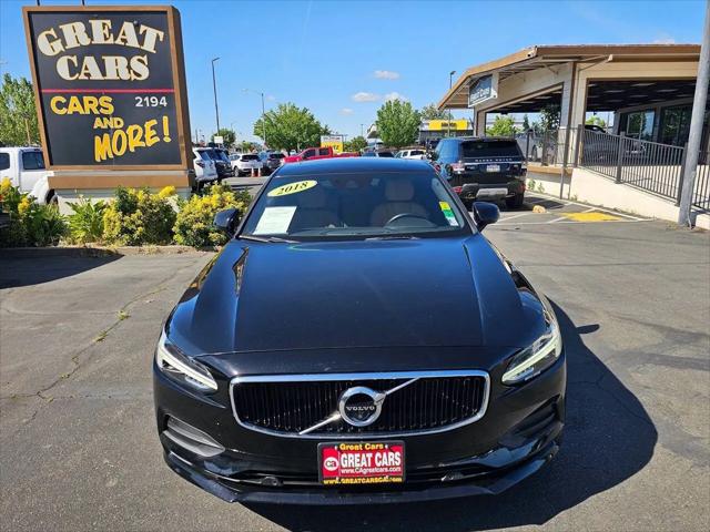 2018 Volvo S90 T5 Momentum