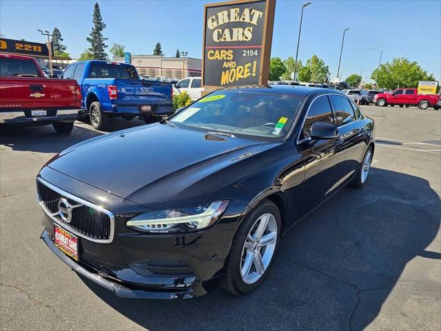 2018 Volvo S90 T5 Momentum