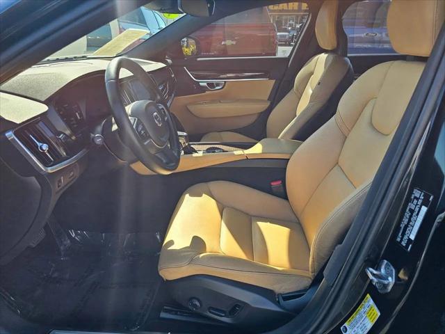 2018 Volvo S90 T5 Momentum