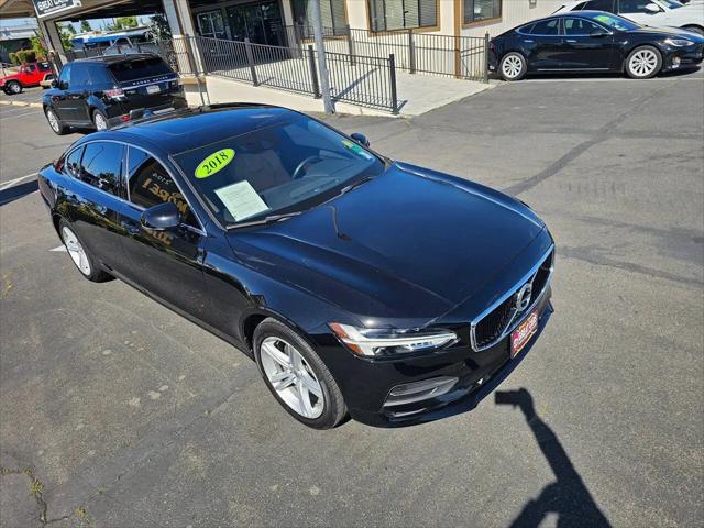 2018 Volvo S90 T5 Momentum
