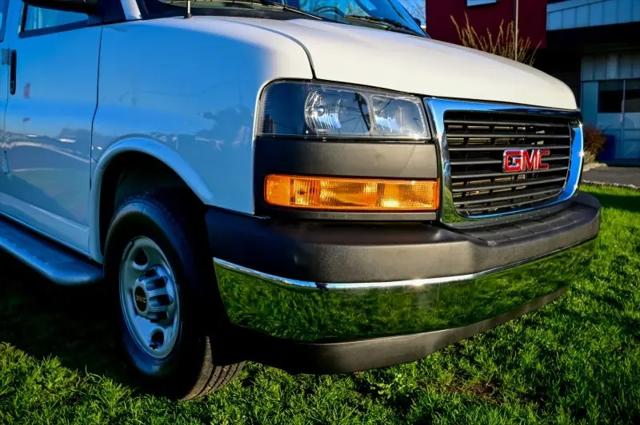 2024 GMC Savana Cargo RWD 2500 Regular Wheelbase Work Van