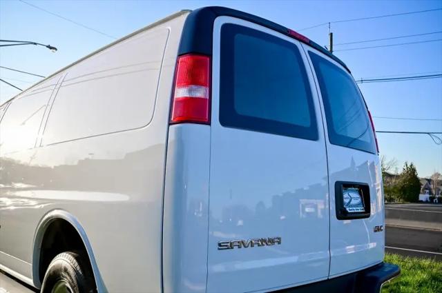 2024 GMC Savana Cargo RWD 2500 Regular Wheelbase Work Van