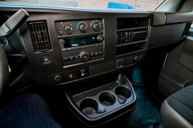 2024 GMC Savana Cargo RWD 2500 Regular Wheelbase Work Van