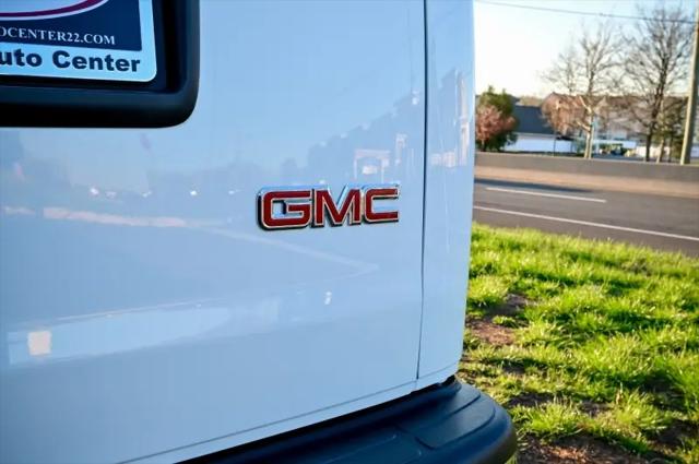 2024 GMC Savana Cargo RWD 2500 Regular Wheelbase Work Van