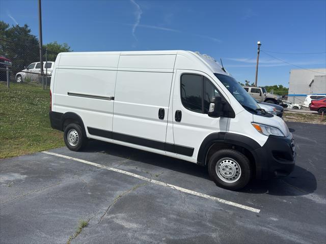 2025 Ram ProMaster 2500 Cargo Van Tradesman High Roof 159" WB w/Pass Seat
