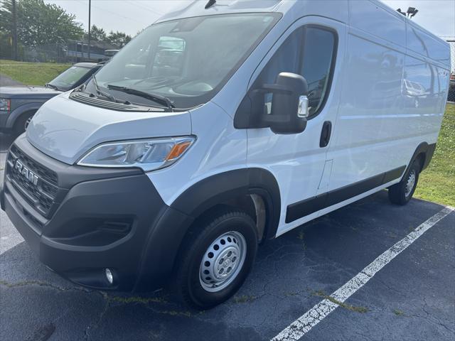 2025 Ram ProMaster 2500 Cargo Van Tradesman High Roof 159" WB w/Pass Seat