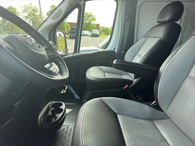 2025 Ram ProMaster 2500 Cargo Van Tradesman High Roof 159" WB w/Pass Seat