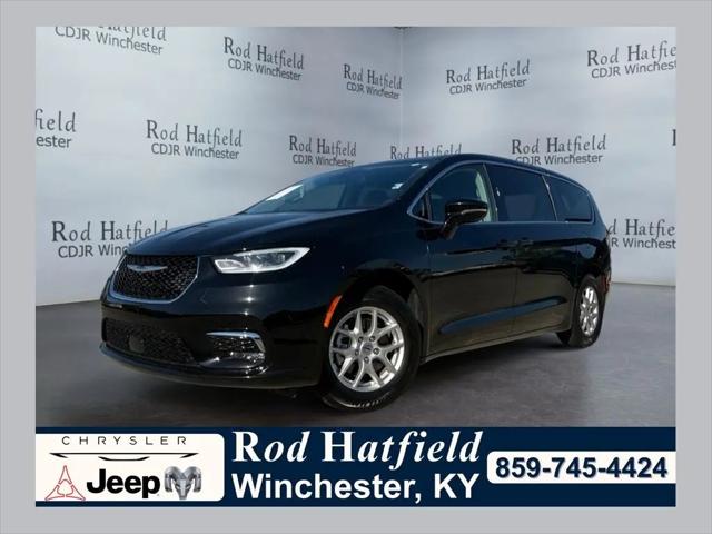 2024 Chrysler Pacifica Touring L for sale in Winchester, KY