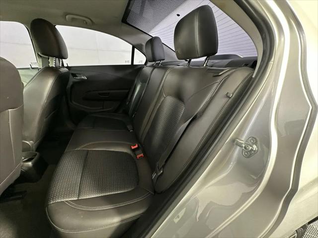 2019 Chevrolet Sonic Premier Auto