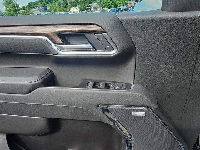 2026 Chevrolet Silverado 1500 4WD Crew Cab Short Bed LT Trail Boss