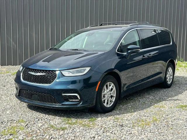 2022 Chrysler Pacifica Touring L for sale in Dexter, MO