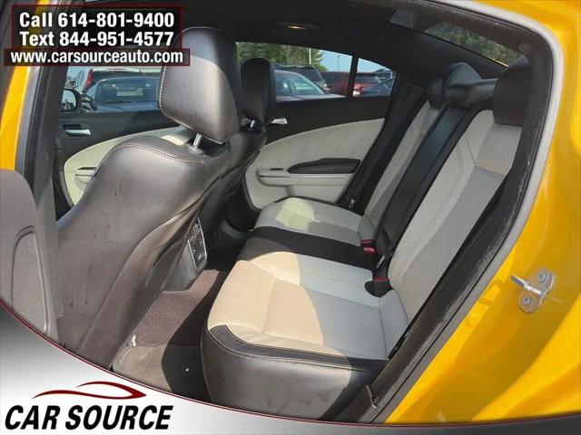 2017 Dodge Charger SXT RWD