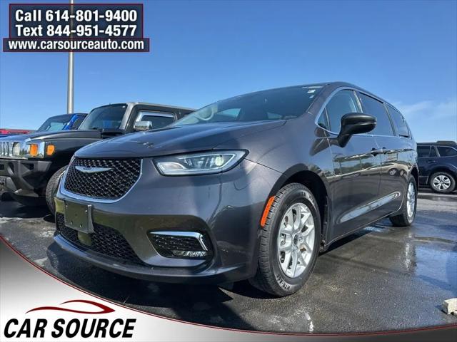 2023 Chrysler Pacifica Touring L for sale near Grove City, OH