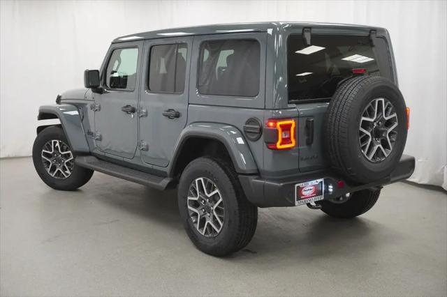2026 Jeep Wrangler 4-Door Sahara 4x4
