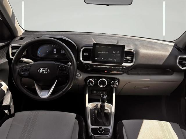 2025 Hyundai Venue SEL