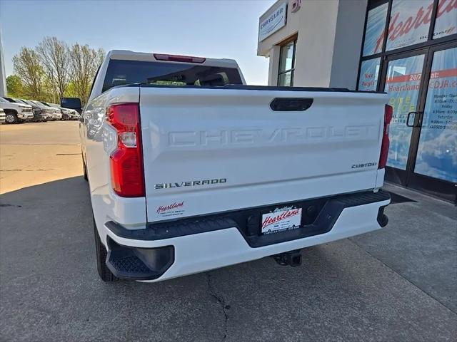 2025 Chevrolet Silverado 1500 4WD Crew Cab Short Bed Custom