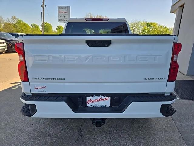 2025 Chevrolet Silverado 1500 4WD Crew Cab Short Bed Custom
