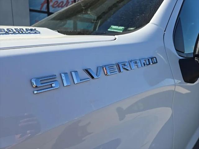 2025 Chevrolet Silverado 1500 4WD Crew Cab Short Bed Custom