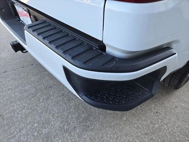 2025 Chevrolet Silverado 1500 4WD Crew Cab Short Bed Custom