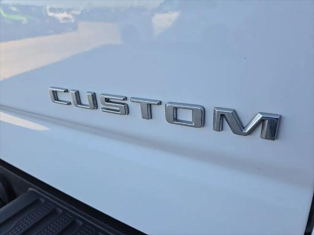 2025 Chevrolet Silverado 1500 4WD Crew Cab Short Bed Custom