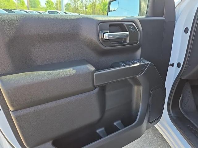 2025 Chevrolet Silverado 1500 4WD Crew Cab Short Bed Custom