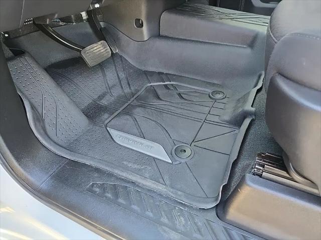 2025 Chevrolet Silverado 1500 4WD Crew Cab Short Bed Custom