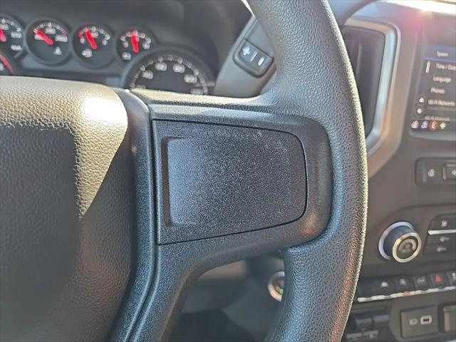 2025 Chevrolet Silverado 1500 4WD Crew Cab Short Bed Custom