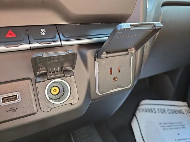 2025 Chevrolet Silverado 1500 4WD Crew Cab Short Bed Custom