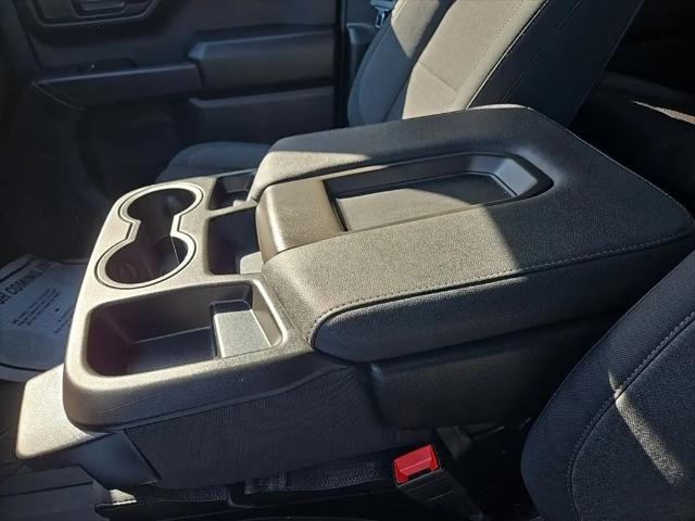2025 Chevrolet Silverado 1500 4WD Crew Cab Short Bed Custom