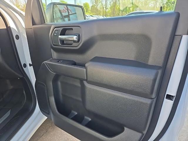 2025 Chevrolet Silverado 1500 4WD Crew Cab Short Bed Custom
