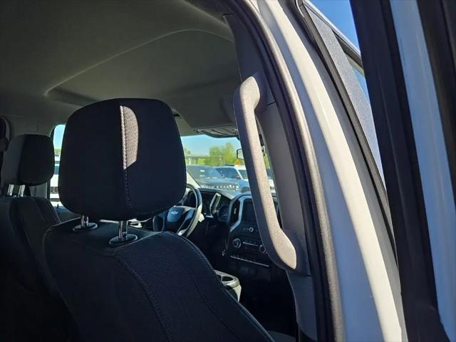 2025 Chevrolet Silverado 1500 4WD Crew Cab Short Bed Custom