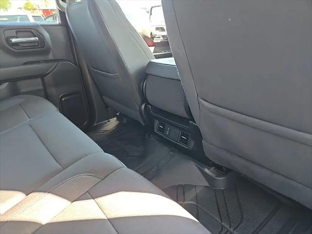 2025 Chevrolet Silverado 1500 4WD Crew Cab Short Bed Custom