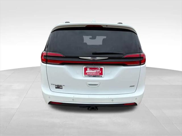 2022 Chrysler Pacifica Pinnacle AWD
