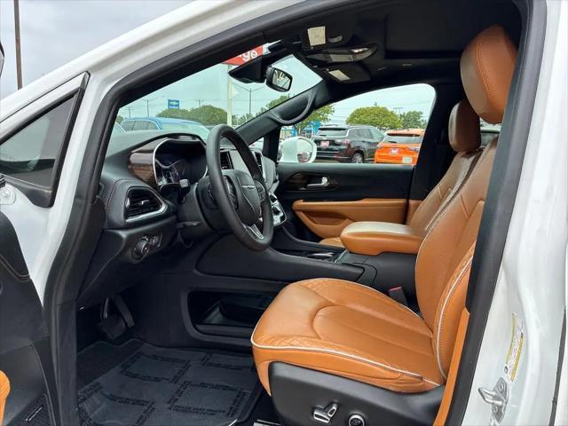2022 Chrysler Pacifica Pinnacle AWD