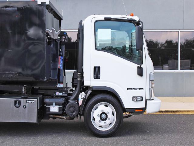 2024 Isuzu NPR Unknown