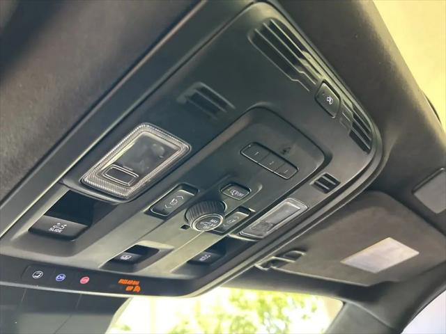 2021 Cadillac Escalade 2WD Sport Platinum