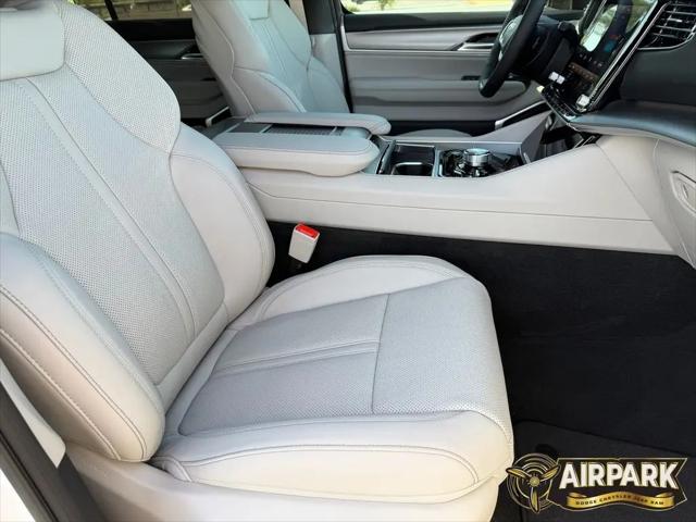 2026 Jeep Grand Wagoneer Limited Altitude 4x4