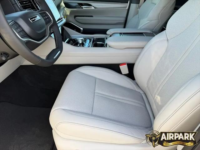 2026 Jeep Grand Wagoneer Limited Altitude 4x4